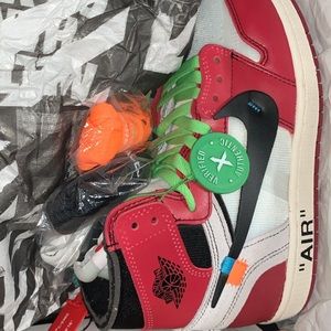 Off white air Jordan one chicago